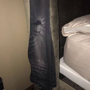 🖤American Eagle Super-Stretch Distressed Jeans🖤
